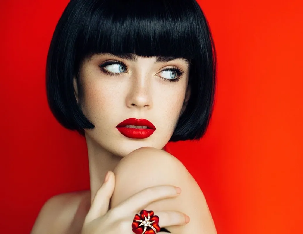 26 Gorgeous Blunt Cut Bob Hairstyles and Haircuts