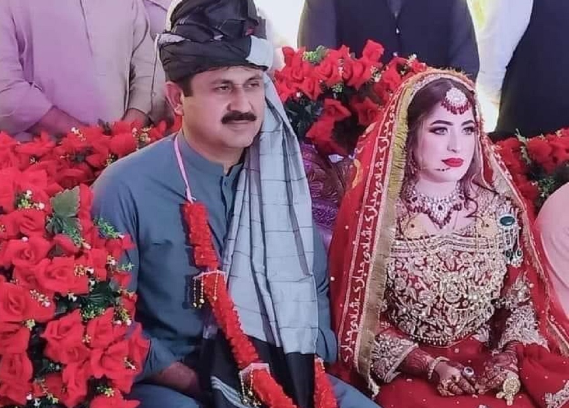 Jamshed Dasti Ties the Knot: Social Media Abuzz with a Stunning Glimpse of the Bride!