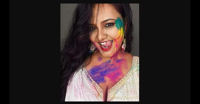 Priya Gamre: Life, Love, Web.