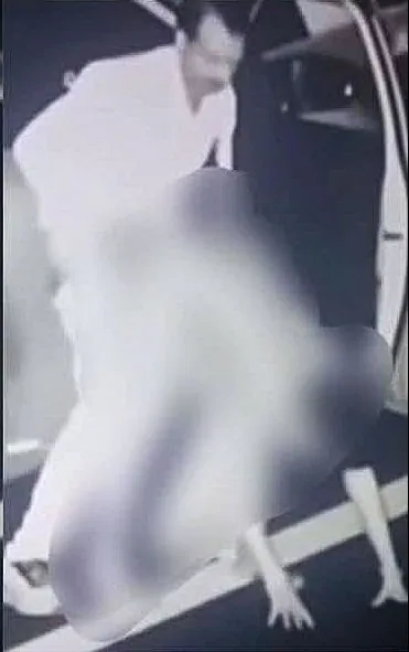 Manohar Lal Dhakad in Viral Video Scandal on Madhya Pradesh Road 