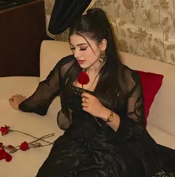 Alina Amir Social Media Star: Video & Bio